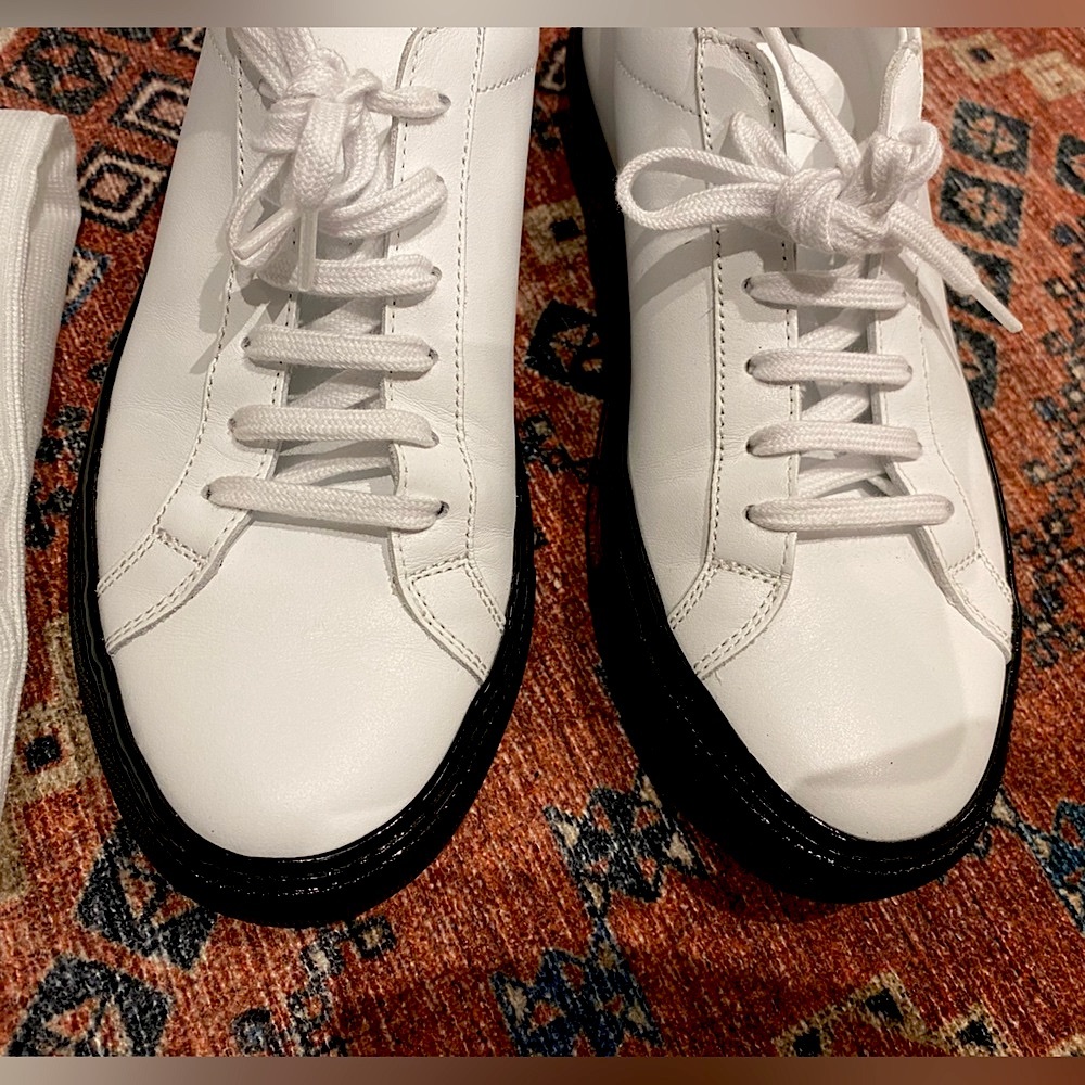 Common Projects 35 Pristine! White with Black Shiny Sole